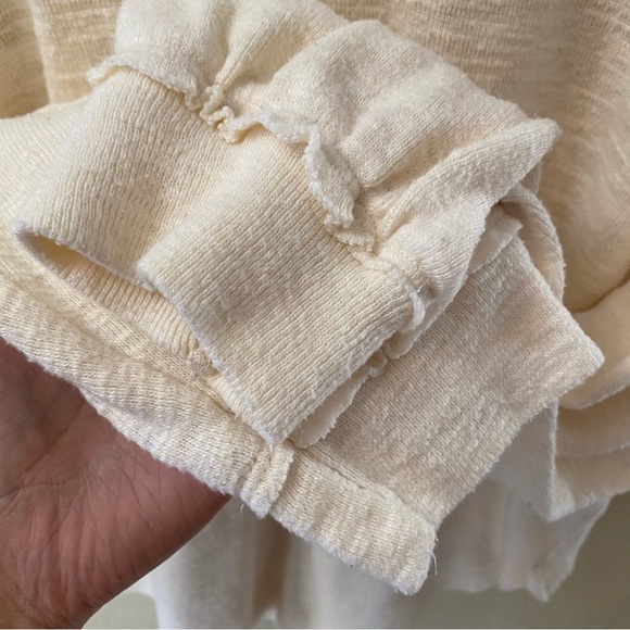 Pilcro Anthropologie Ivory Ruffled Raglan Thermal Top - Picture 4 of 6
